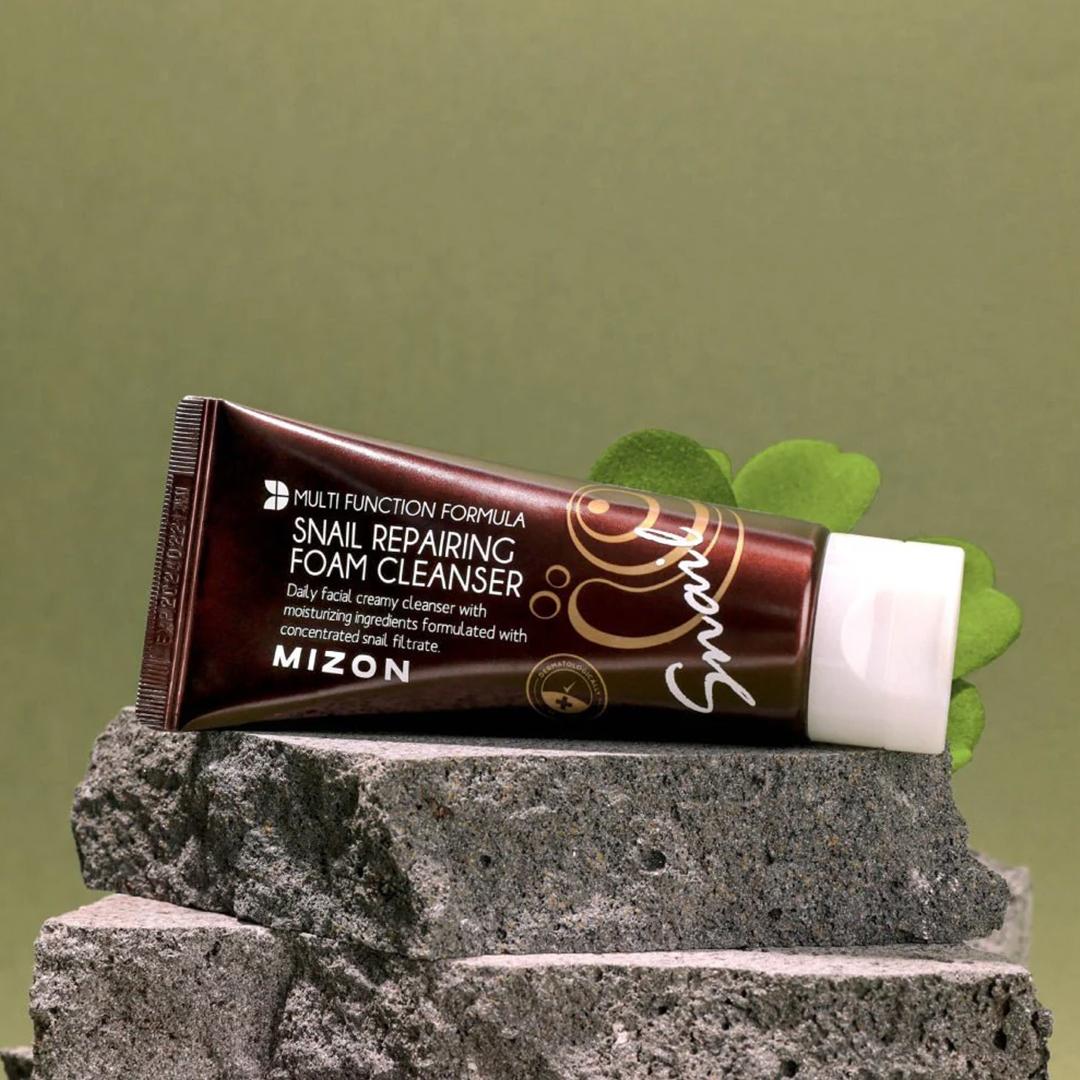 MIZON Snail Foaming Cleanser 50 ml